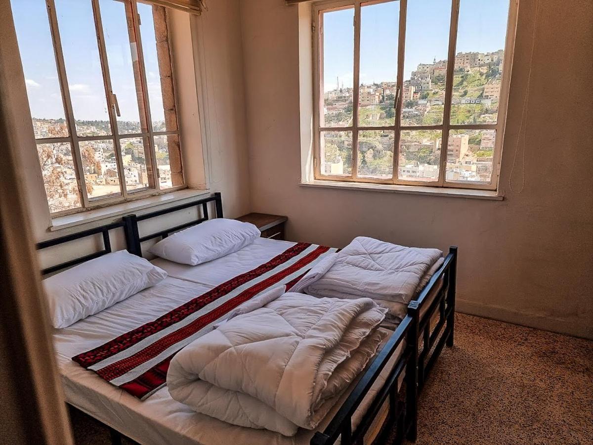 Rainbow House Hostel Amman Exterior photo