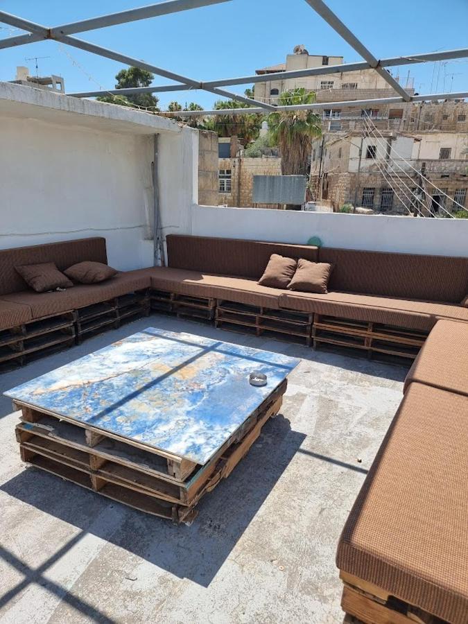 Rainbow House Hostel Amman Exterior photo