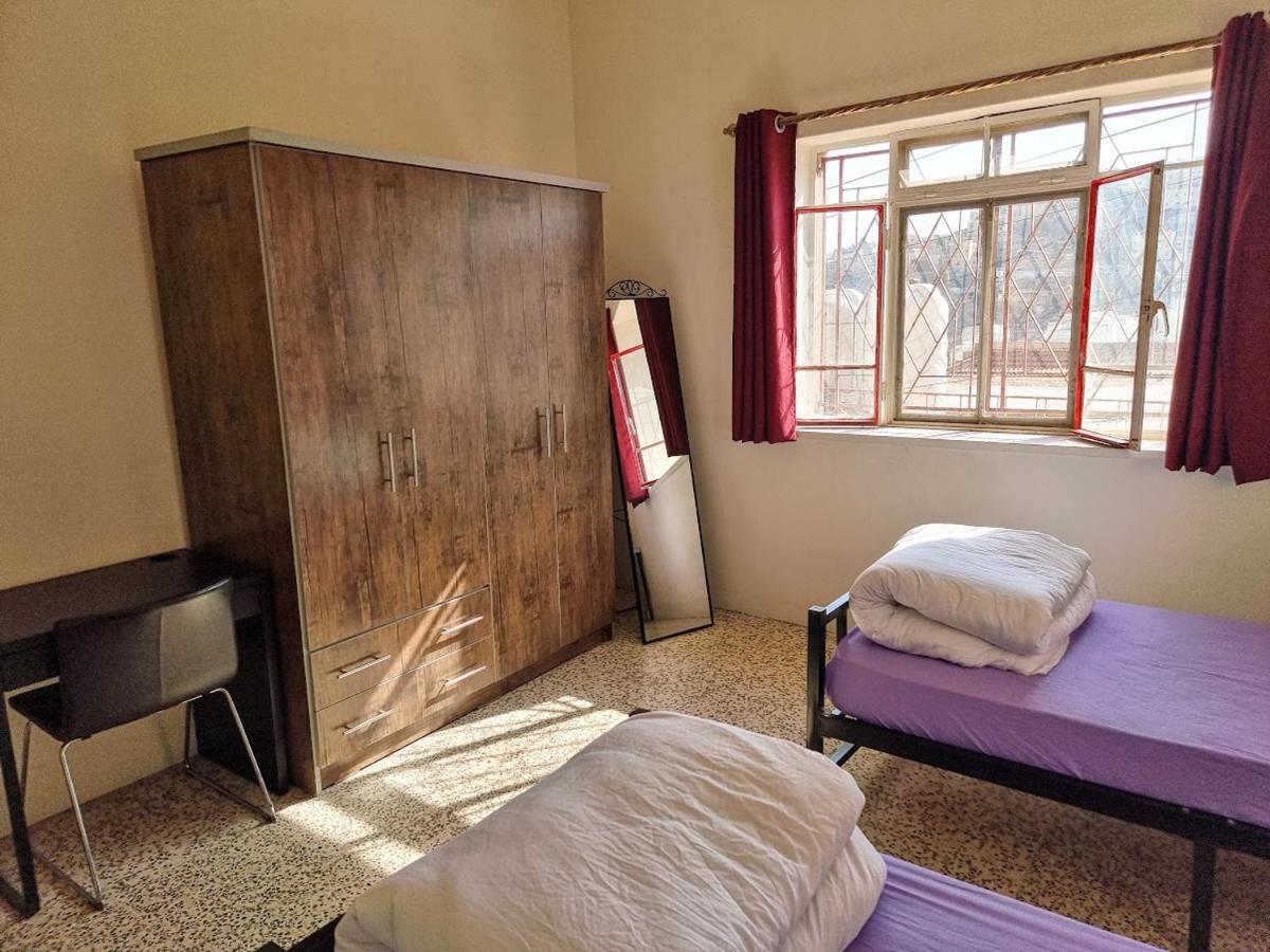 Rainbow House Hostel Amman Exterior photo