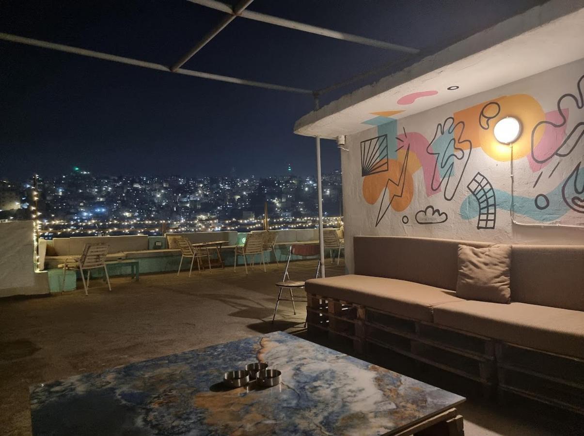 Rainbow House Hostel Amman Exterior photo